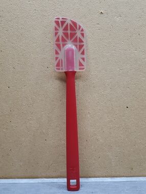 Red Silicone Spatula with Geometric Pattern